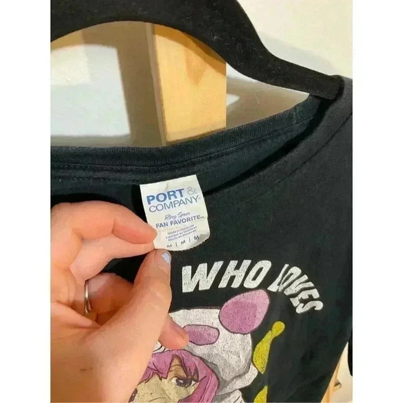 Anime graphic black t-shirt size medium - Picture 3 of 7